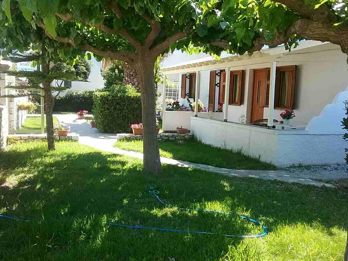 Irini Studios Skyros Exterior foto